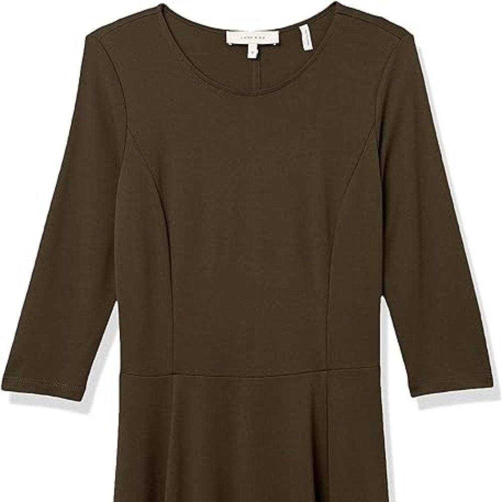 Lark & Ro Women's Three Quarter Sleeve Knit Fit and Flare Dress in Olive Green